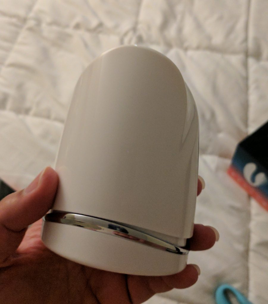 Sync case, which looks like a cowboy hat