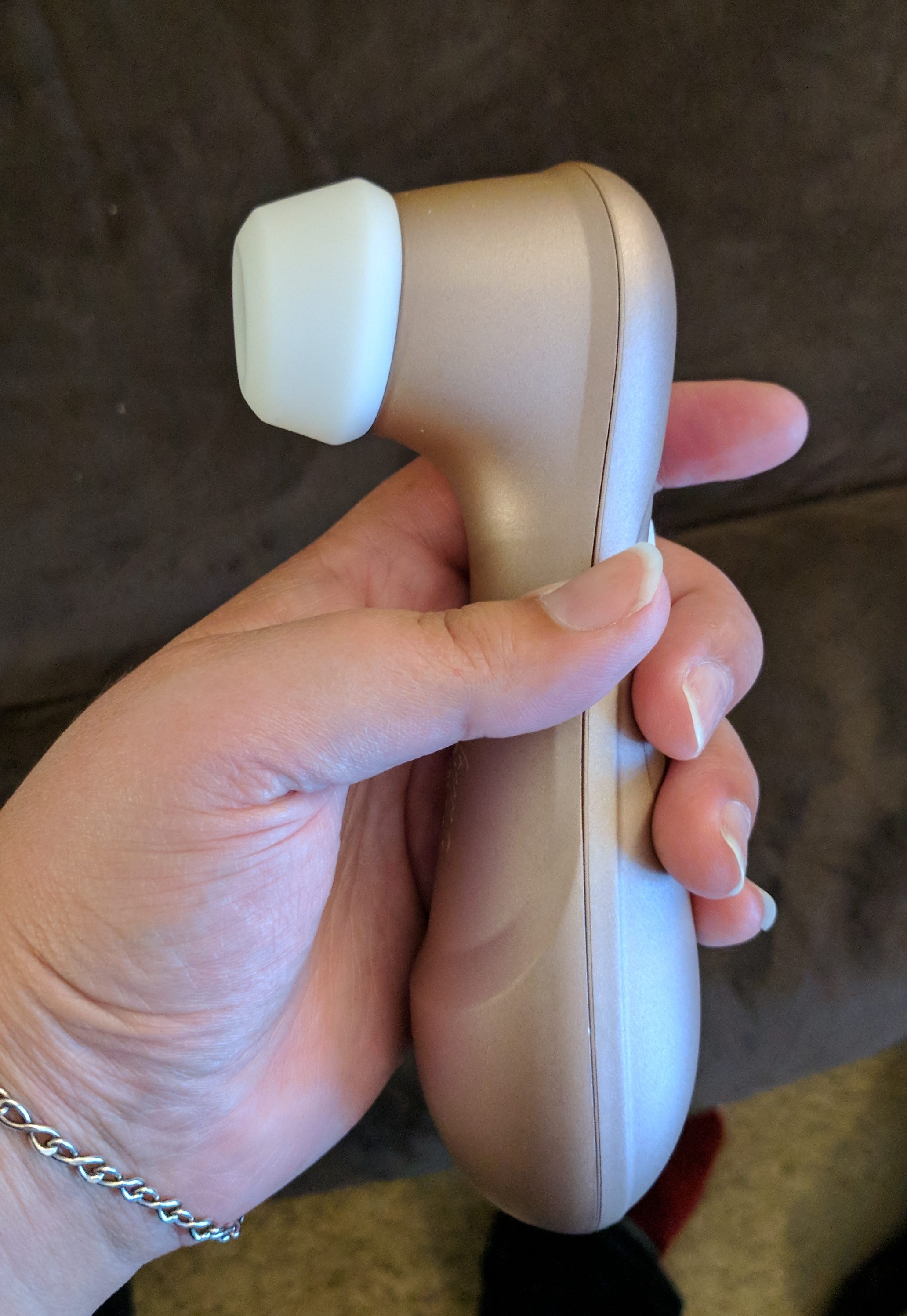 Satisfyer Pro 2 in hand from the side