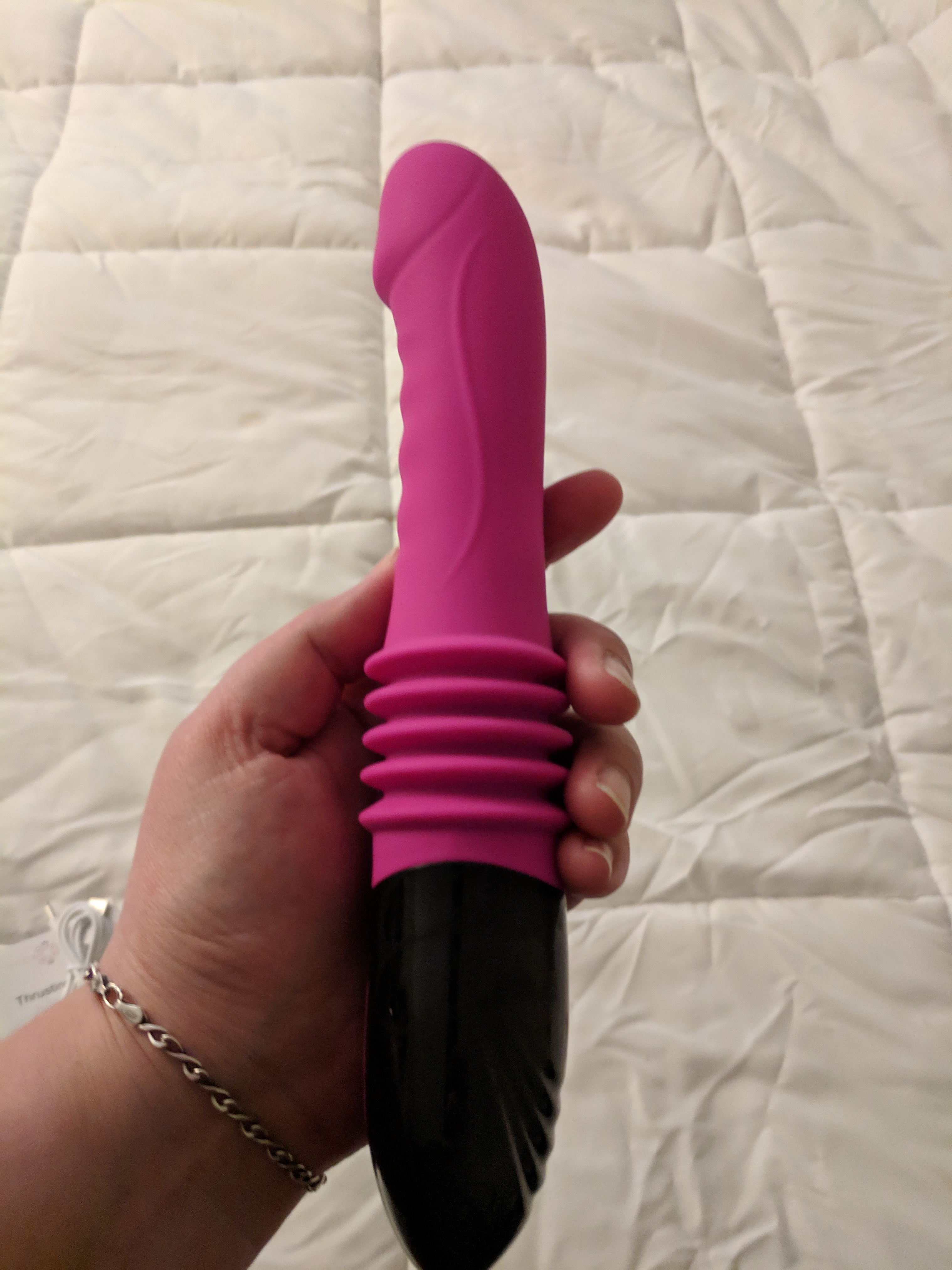 SHEQU Thruster Review: Big Dreams, Mediocre Performance | Elia Winters