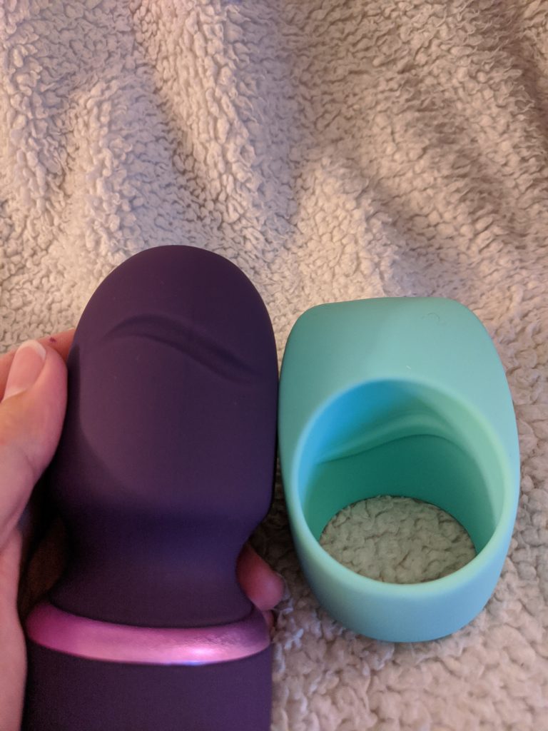 We-Vibe Head with attachment on side