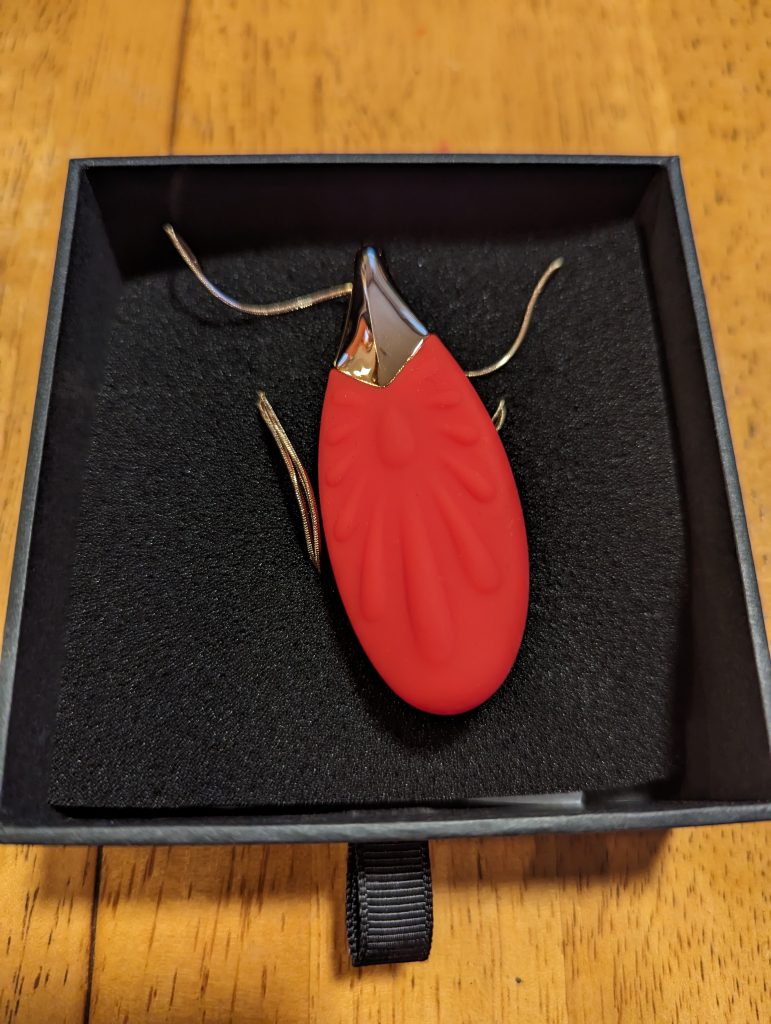 Dewdrop necklace in box