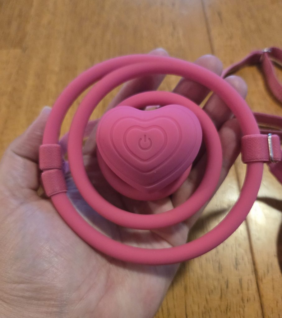 Each outer cup