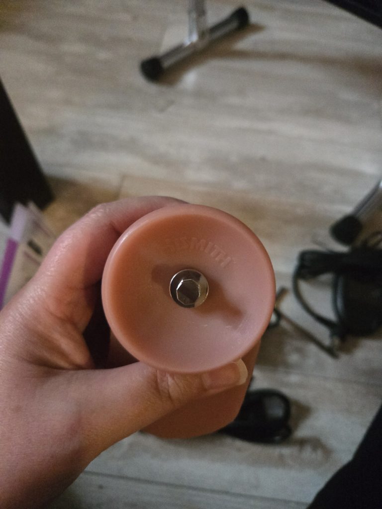Metal attachment end